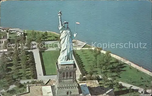 New York City Statue of Liberty aerial view Freiheitsstatue / New York /