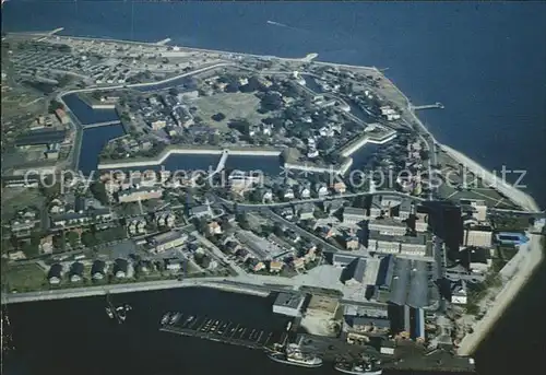 Fort Monroe "The Gibraltar of the Chesapeake" aerial view Kat. Fort Monroe