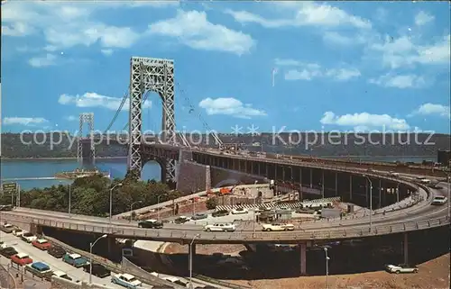 New York City George Washington Bridge Hudson River / New York /