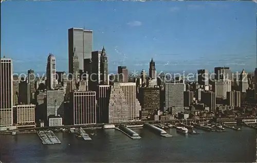 New York City Skyline of Lower Manhattan World Trade Center / New York /