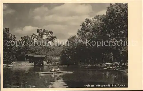 Suessen Freibad mit Staufeneck Paddelboot / Suessen /Goeppingen LKR