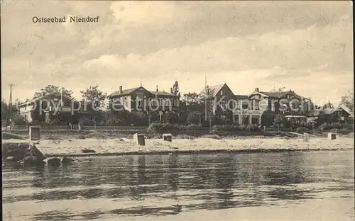 Niendorf Ostseebad Ansicht vom Meer aus / Timmendorfer Strand /Ostholstein LKR