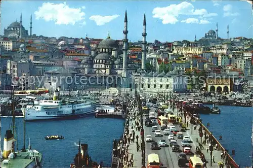 Istanbul Constantinopel Galata Bruecke neue Moschee / Istanbul /