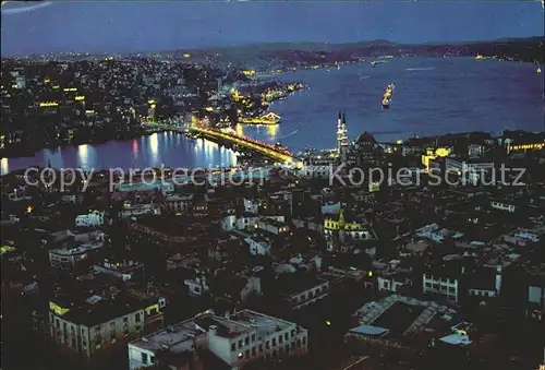 Istanbul Constantinopel Galata Bruecke Bosphorus ueskuedar / Istanbul /