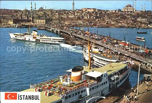 Istanbul Constantinopel Galata Bruecke neue Moschee Sueleymaniye Dampfer / Istanbul /