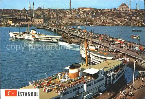 Istanbul Constantinopel Galata Bruecke neue Moschee Dampfer / Istanbul /