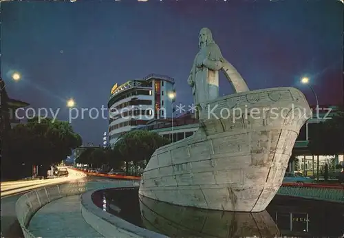 Abano Terme Denkmal Cristoforo Colombo und Hotel Ambassador bei Nacht Kat. Abano Terme