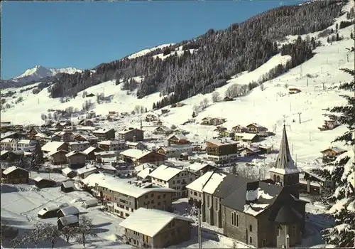 Les Gets Haute Savoie Vue generale en hiver Eglise Kat. Les Gets