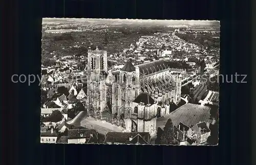 Bourges Cathedrale Saint Etienne vue aerienne Kat. Bourges