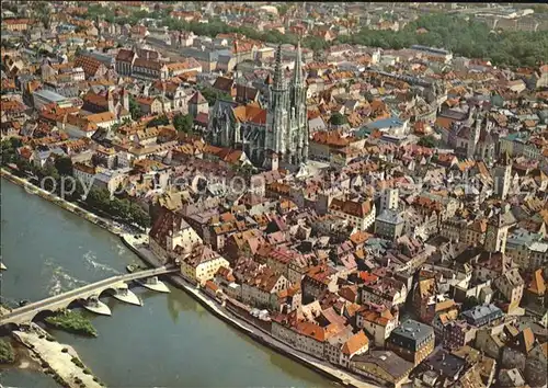 Regensburg Fliegeraufnahme Kloster Ort Bruecke Kat. Regensburg