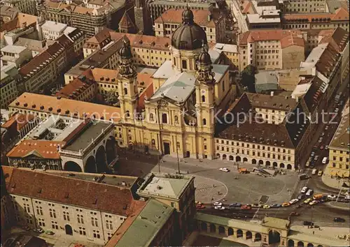 Muenchen Fliegeraufnahme St. Kajetan Theatinerkirche Kat. Muenchen