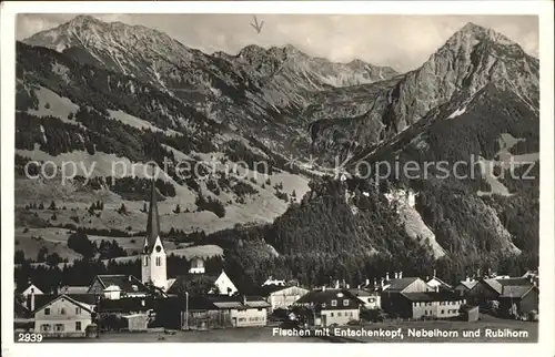 Fischen Allgaeu Ortsansicht mit Kirche Entschenkopf Nebelhorn Rubihorn Allgaeuer Alpen Kat. Fischen i.Allgaeu