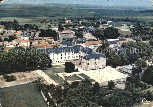 Neuville de Poitou Fliegeraufnahme Vue aerienn Maison de Retraite  Kat. Neuville de Poitou