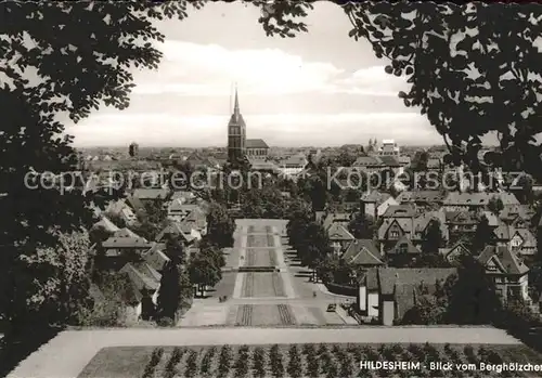 Hildesheim Blick vom Berghoelzchen Hotel Kirche / Hildesheim /Hildesheim LKR