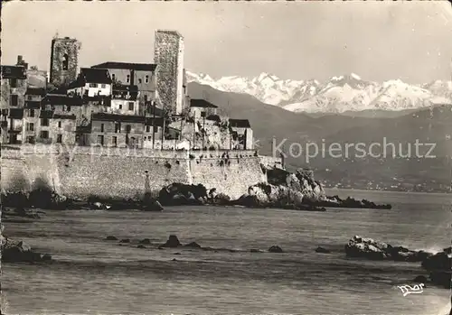 Antibes Alpes Maritimes Les Remparts et les Alpes Kat. Antibes