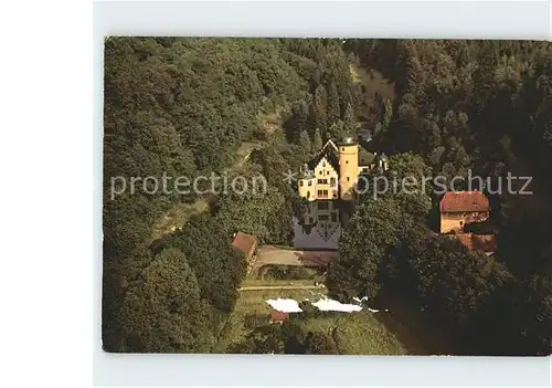 Mespelbrunn Wasserschloss im Spessart Fliegeraufnahme Kat. Mespelbrunn