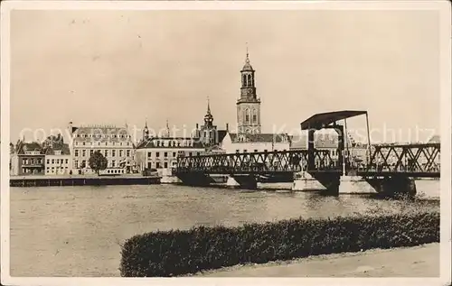 Kampen Niederlande Gezicht met Ijsselbrug Bruecke Kirchturm / Kampen /