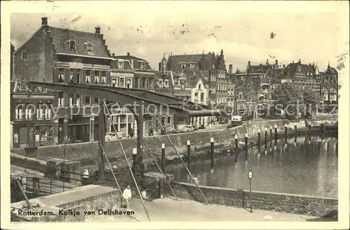 Rotterdam Kolkje van Delfshaven Bruecke Kat. Rotterdam