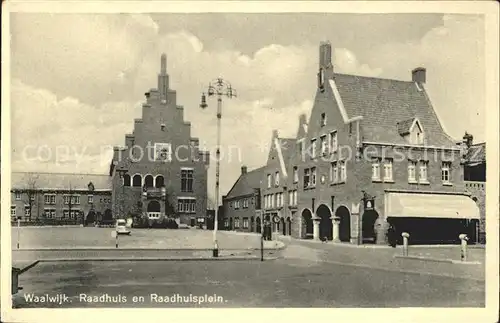 Waalwijk Raadhuis en Raadhuisplein Kat. Waalwijk