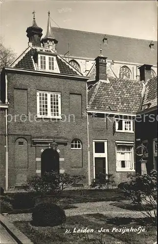 Leiden Jan Pesijnhofje Kat. Leiden