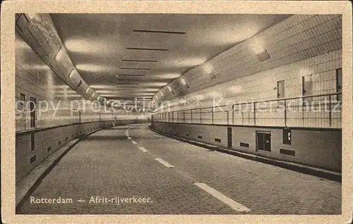 Rotterdam Afrit rijverkeer Tunnel Kat. Rotterdam
