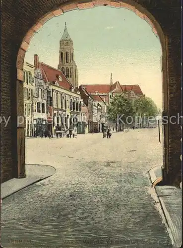 Arnhem Markt van uit de Sabelpoort Kat. Arnhem