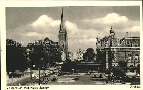 Arnhem Velperplein met Musis Sacrum Kat. Arnhem