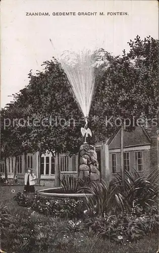 Zaandam Gedemte Gracht met Fontein Kat. Zaandam