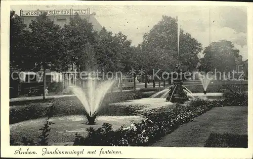 Arnhem Jansbinnensingel met fonteinen Wasserspiele Kat. Arnhem