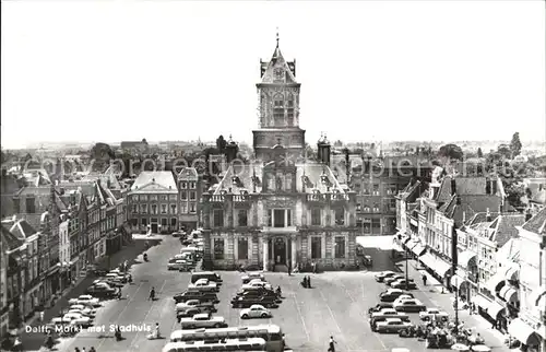 Delft Markt met Stadhuis Autos Kat. Delft
