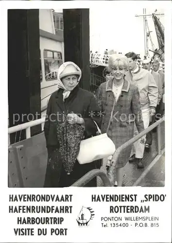 Rotterdam Hafenrundfahrt Spido Frauen am Einstieg Kat. Rotterdam