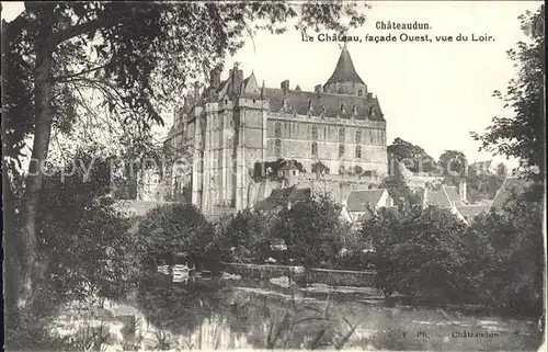 Chateaudun Chateau vue du Loir Kat. Chateaudun