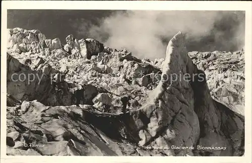 Chamonix Traversee du Glacier de Bionnassay Gletschertour Kat. Chamonix Mont Blanc