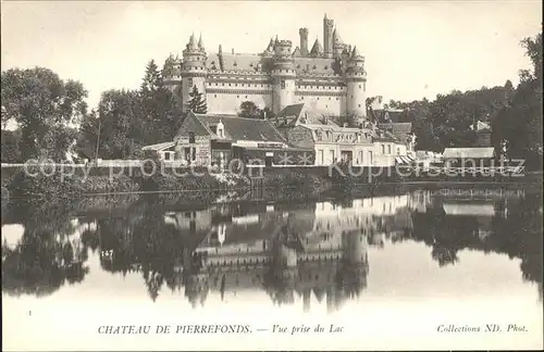Pierrefonds Oise Chateau vue prise du Lac Kat. Pierrefonds