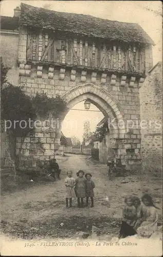 Villentrois Porte du Chateau Enfants Kat. Villentrois