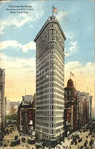 New York City Flat Iron Building Broadway 5th Avenue Skyscraper / New York /