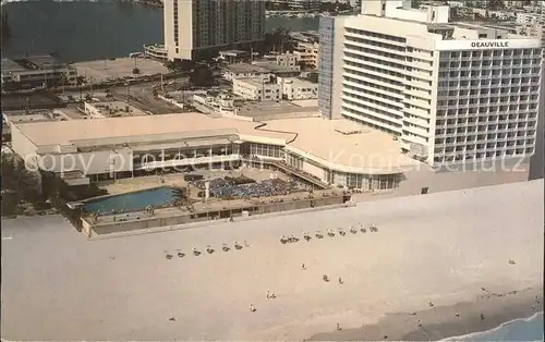 Miami Beach Deauville Hotel and Tennis Club Beach aerial view Kat. Miami Beach
