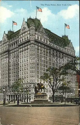 New York City Plaza Hotel Flag Monument / New York /