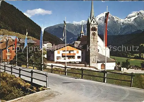 Sedrun Ortsansicht mit Piz Muraun und Piz Cazirauns Kat. Sedrun