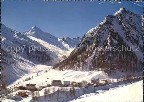 Samnaun Dorf mit Muttler Kat. Samnaun Dorf