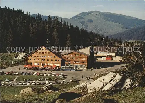 Schwaegalp Restaurant und Talstation der Saentis Schwebebahn mit Kronberg Kat. Schwaegalp