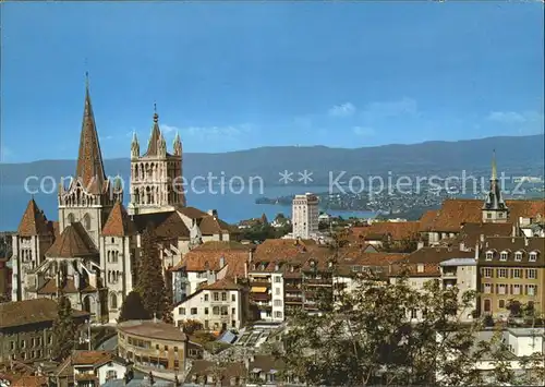 Lausanne VD Cathedrale et la vieille ville / Lausanne /Bz. Lausanne City