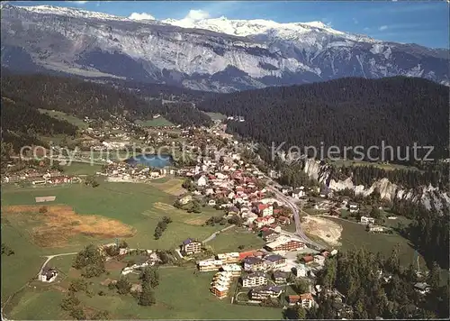 Laax Totalansicht mit Flimserstein und Ringelspitze Kat. Laax