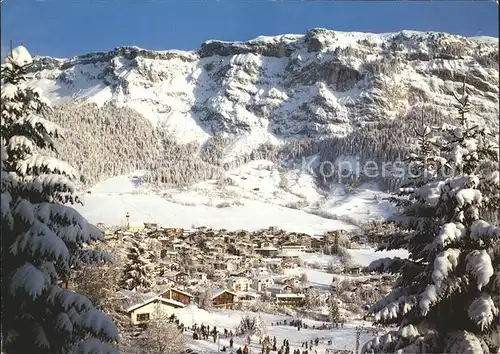 Flims Dorf mit Flimserstein Kat. Flims Dorf