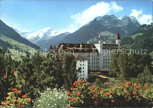 Gstaad Palace Hotel mit Oldenhorn und Staldenfluehe Kat. Gstaad