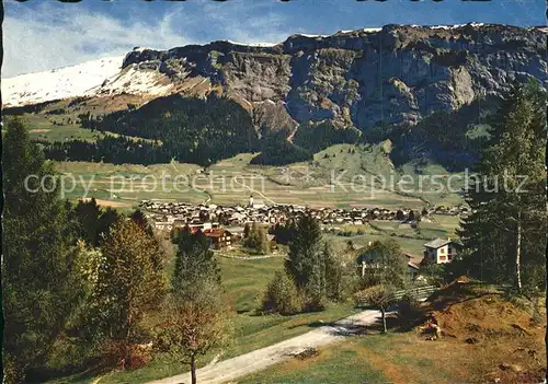 Flims Dorf mit Flimserstein Kat. Flims Dorf