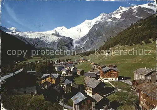 Saas Fee mit Allalinhorn Feegletscher Alphubel Taeschhorn Dom und Lenzspitze Kat. Saas Fee