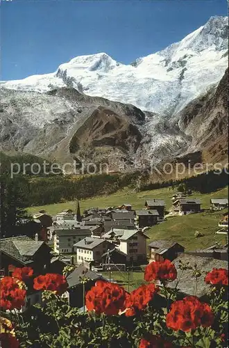 Saas Fee Ortsblick mit Alphubel und Taeschhorn Kat. Saas Fee