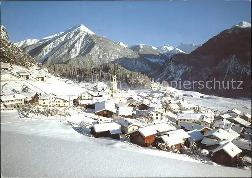 Alvaneu Dorf mit Muchetta und Piz Uertsch Kat. Alvaneu Dorf