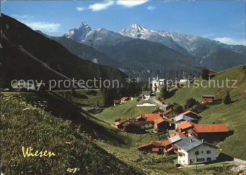 Wiesen Albula mit Tinzenhorn und Piz Mitgel Kat. Wiesen